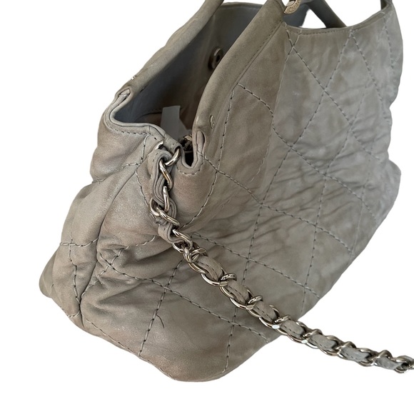 (SOLD) Authenticated Vintage Chanel Grey CC Logo Tote/Crossbody Bag - Picture 9 of 16